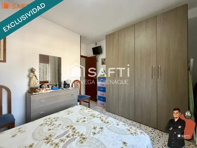 Casa reformada con piscina privada, gran terraza y parking grande en Residencial Park — 32