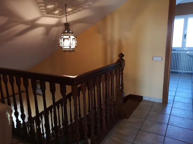 Urbis te ofrece un espectacular terreno con chalet en venta en Ciudad Rodrigo, Salamanca. — 32