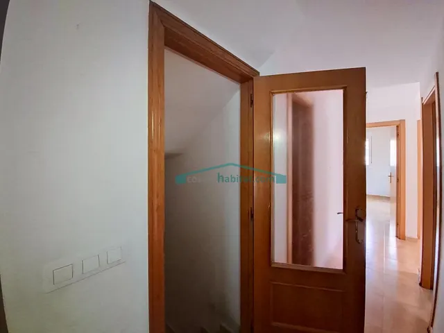 Chalet con jardín, 4 dormitorios y sótano independiente en Alfara de la Baronía — 38