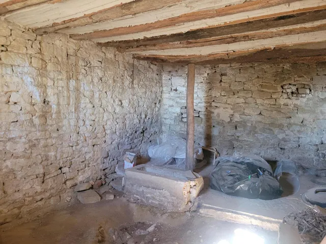 CASA CON CORRAL y TERRENO EN SAN MARTÍN DE UNX — 8