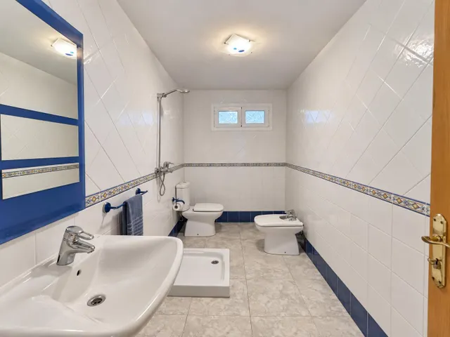 Exclusivo chalet en Portals Nous con 655 m2 de parcela, amplias terrazas y gran potencial — 11