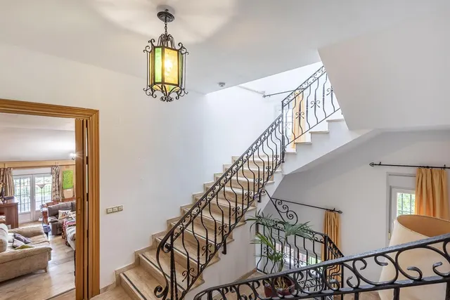 Espectacular Casa de Lujo en Urbanización Los Cerezos — 16