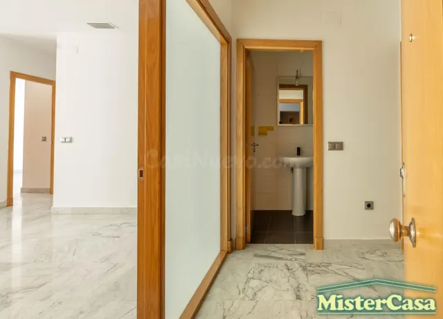 PISO EN VALDESPINO CON GARAJE A 5 MINUTOS DEL CENTRO - foto 2