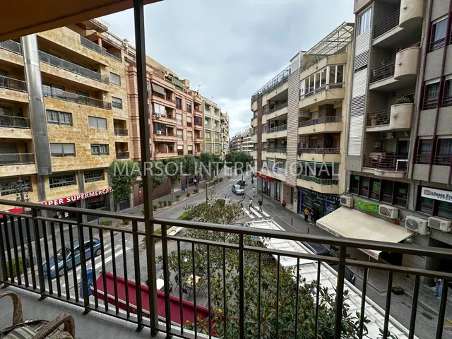 VIVIENDA DE 4 DORMITORIOS EN EL CENTRO DE ORIHUELA