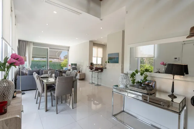 VILLA DE LUJO CON VISTAS AL MAR, PISCINA PRIVADA Y SOLARIUM  - foto 4
