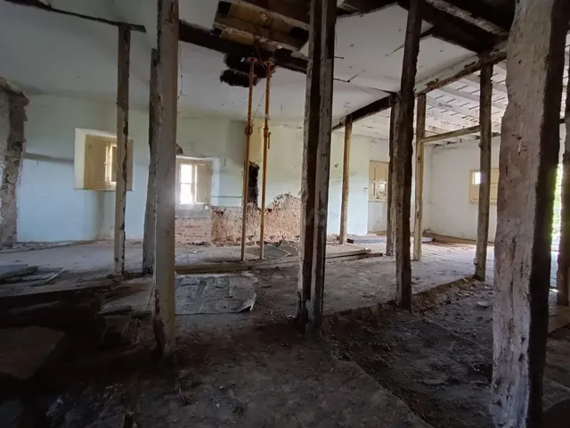 CASA MONTAÑESA CON CARACTER, CUBIERTA REFORMADA Y GRAN POTEN - foto 5