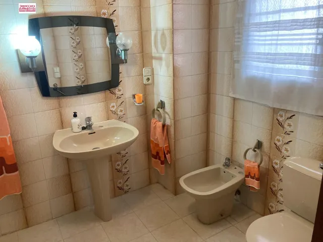VENTA DE EDIFICIO FAMILIAR EN BENIFAIO (VALENCIA) — 15