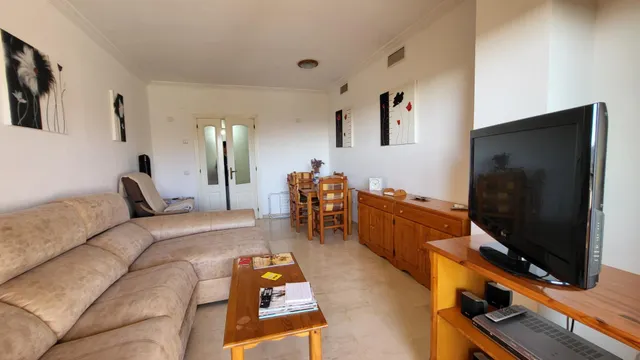 Amplio apartamento de tres dormitorios con vistas panorámicas en Nueva Alcántara. — 21