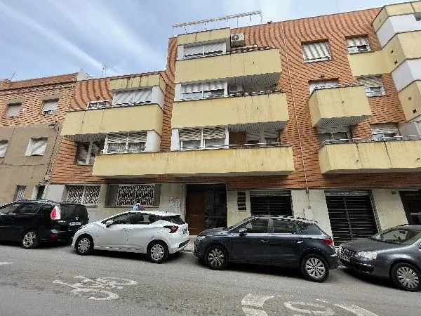 Casa 56m² en venta - Vinyets