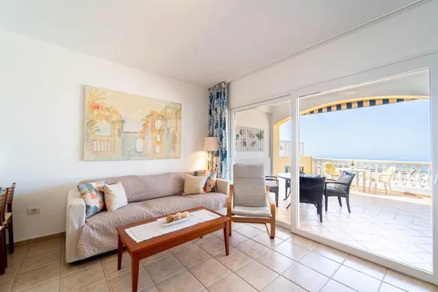 Exclusivo apartamento con amplia terraza y vistas al mar en Loma Verde — 18
