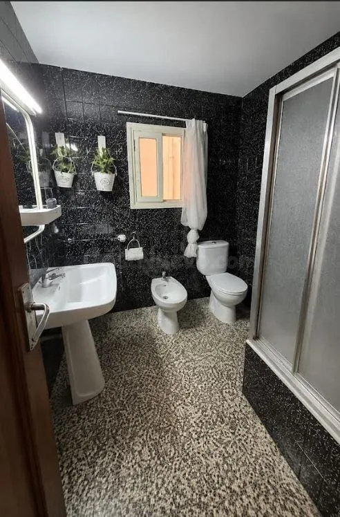 SE VENDE PISO EN ZONA MERCADO MUY ECONOMICO EN LA VALL D'UIX - foto 3