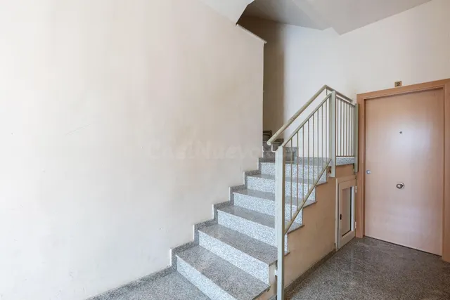 Piso en venta en Sant Jaume d’Enveja, listo para entrar a vi - foto 3