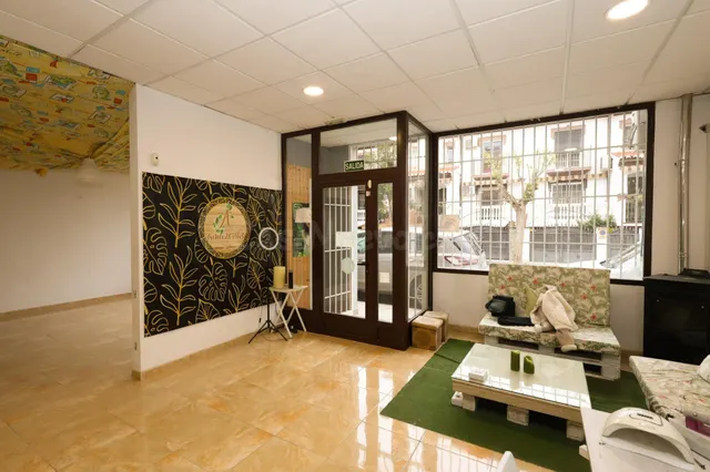 Local comercial en venta – opción conjunta o por separado — 2