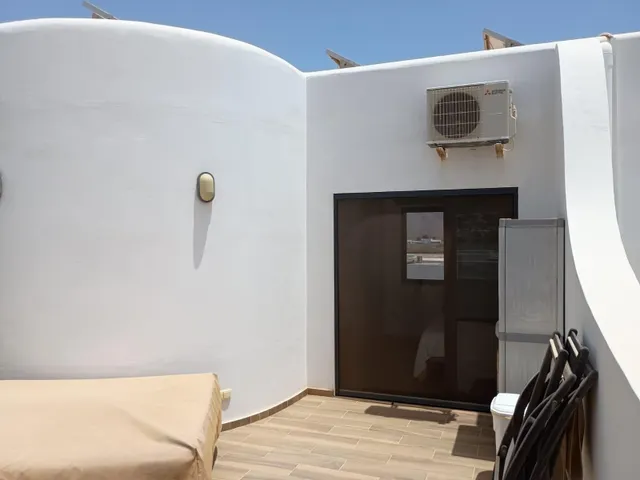 "VILLA NAUTILUS" Villa de lujo independiente con vista al mar en Playa Blanca. — 21