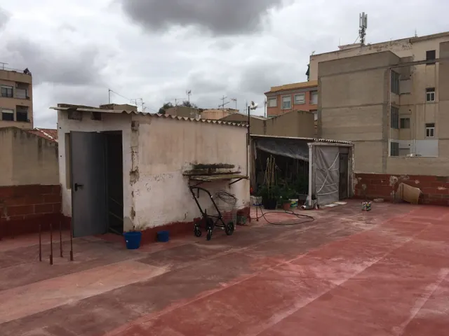 Taller automocion con mas de 20 anos. se vende con licencia o sin licencia. — 11