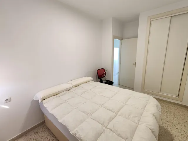 Piso amueblado con Piscina — 10