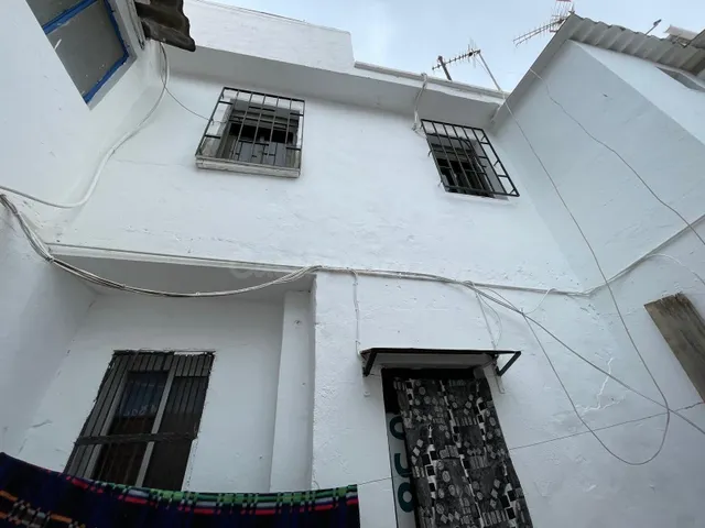 Casa - Edificio - Oportunidad de inversión en Valdeolleros – - foto 2