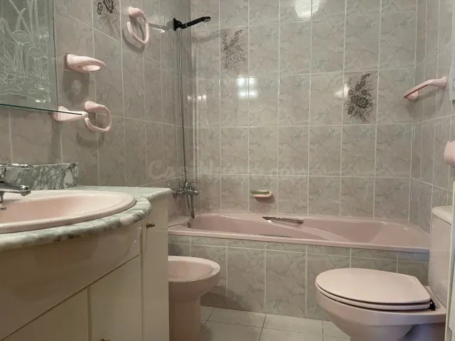 Edificio en venta en Casas Ibáñez - foto 3