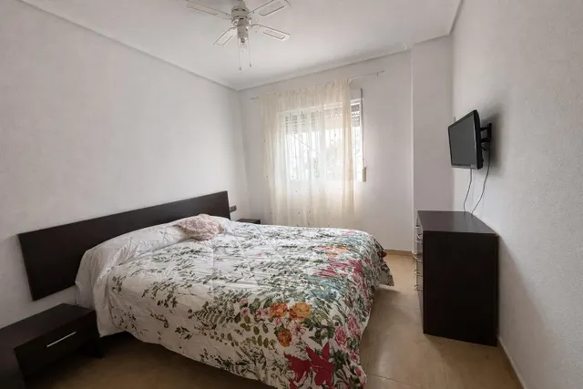 Casa 86m² en venta - Villamartin — 18