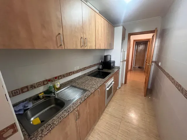 Gran apartamento en torrevieja: 2 hab, 1 baño — 6