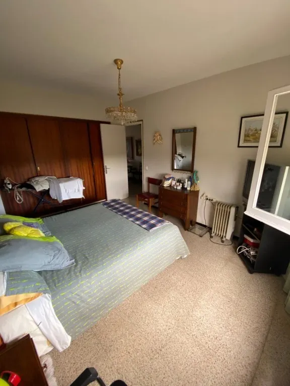 Venta-casa-vidreras-5hab-2aseos-1baño — 37