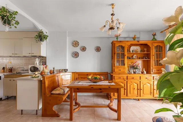 Apartamento de dos dormitorios con vistas la mar — 8
