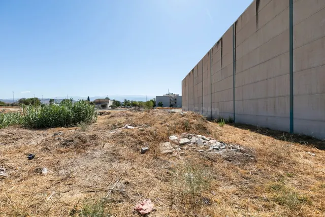 Se vende parcela industrial de 809 metros cuadrados en el Po - foto 5