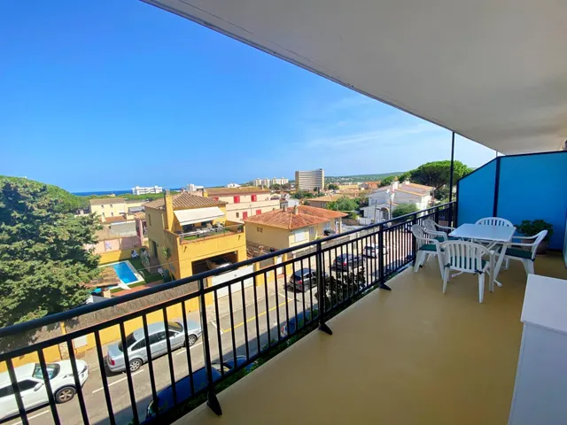 Apartamento reformado con gran terraza en el corazón de L'Es