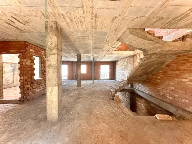 Magnífica casa en construcción — 7