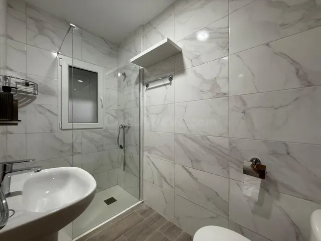 ALQUILER PISO POR habitaciones - foto 2