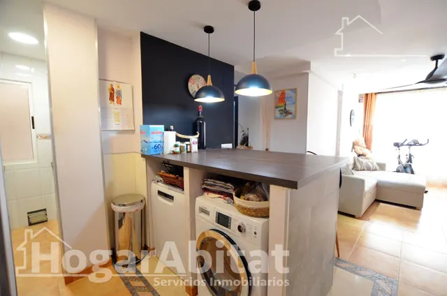 REFORMADO, BONITO Y EXTERIOR CON ASCENSOR Y PARKING, TOTALMENTE AMUEBLADO — 10