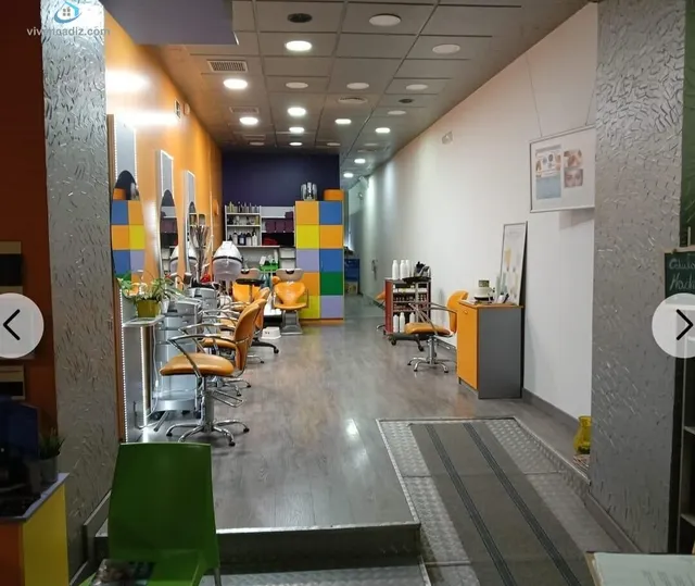 MAGNIFICO LOCAL COMERCIAL EN PLENO CENTRO — 2