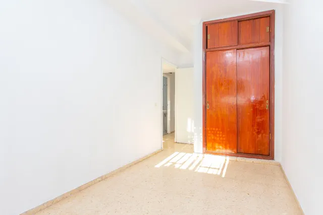 Se vende piso zona los marianistas — 34