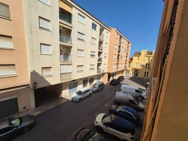 VIVIENDA EN EL CENTRO DE ONDA - foto 2