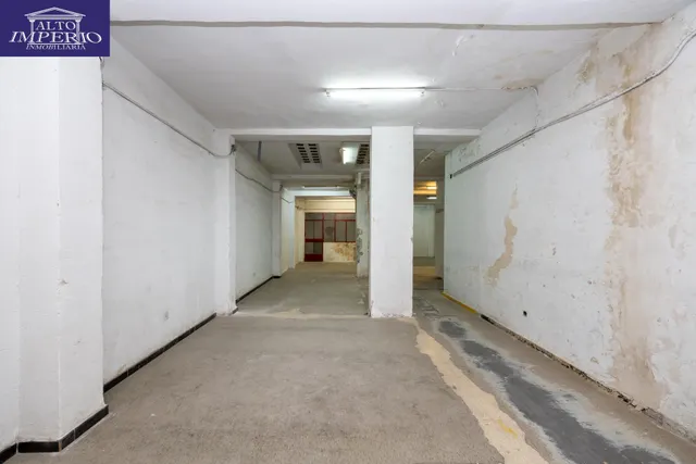 ¡Oportunidad Única en Angel Barrios! Local de 147m2 por solo 190.000€ — 7