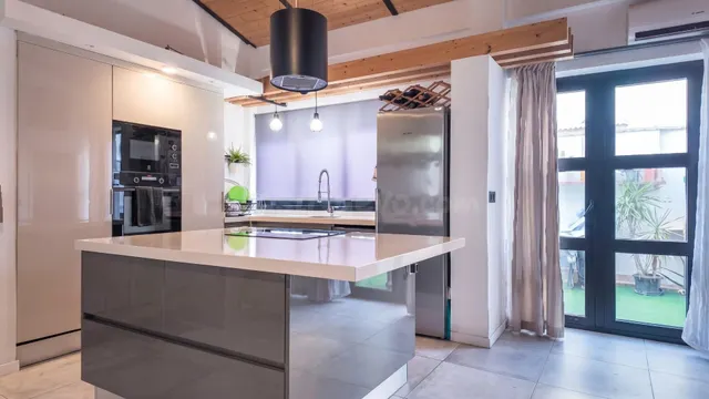 Piso Seminuevo y Exclusivo en el Corazón de Paterna