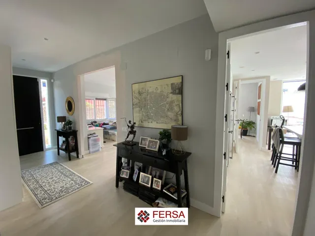 FANTASTICO CHALET INDEPENDIENTE EN VENTA EN LA URBANIZACIÓN EL AGUILA — 10