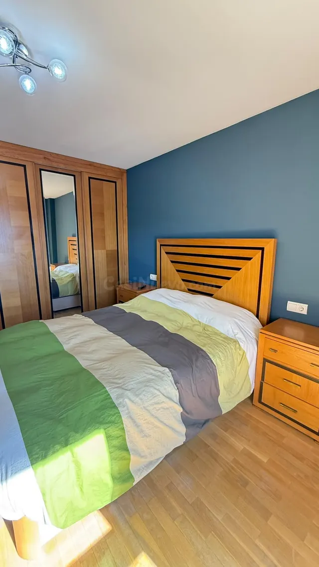 SE VENDE PISO EN LA ROSALEDA - foto 4