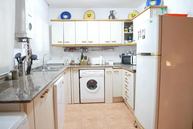 Casa independiente con parcela llana de 620 m2 en Aiguaviva, Vidreres — 7