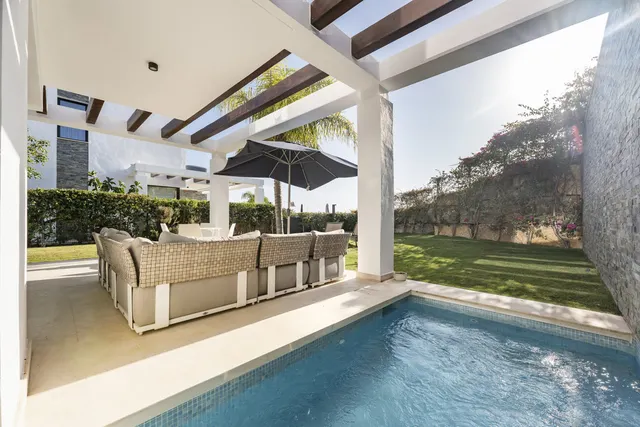 Adosado 5 habitaciones 310m² en venta - Marbella — 24