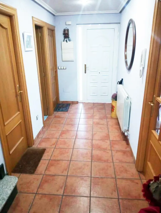 Urbis te ofrece un espectacular chalet adosado en venta en la urbanización Peñasolana 2, Carrascal de Barregas, Salamanca. — 11