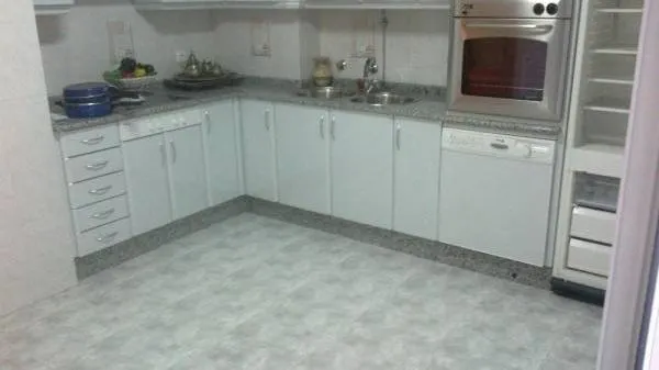 VENTA DE PISO EN VEGA DE ESPINAREDA