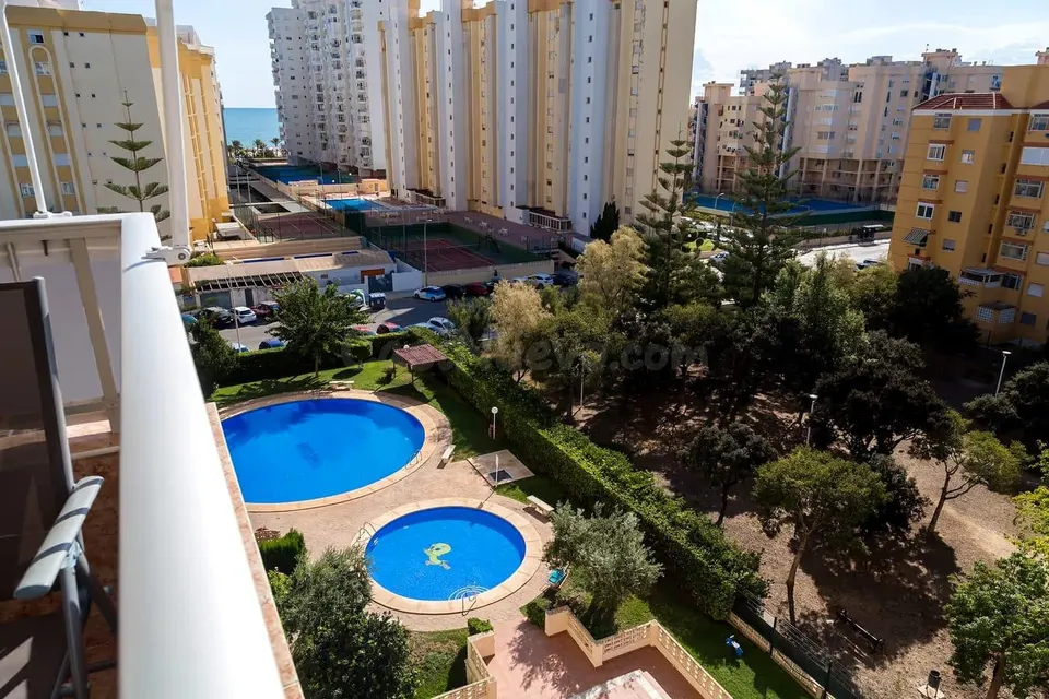APARTAMENTO PLAYA DE GANDIA VISTAS AL MAR