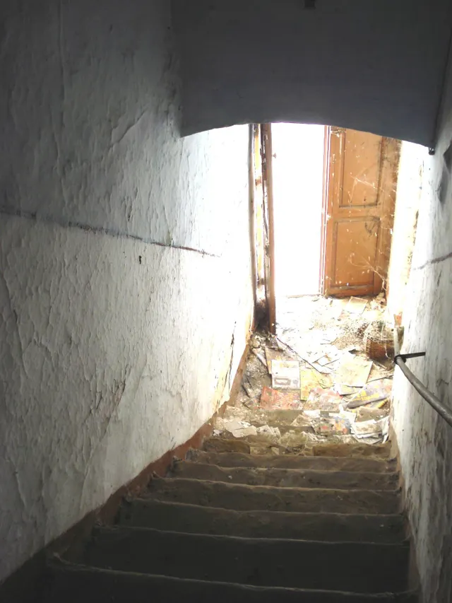 Se vende piso para reformar con Tejado Reformado — 24