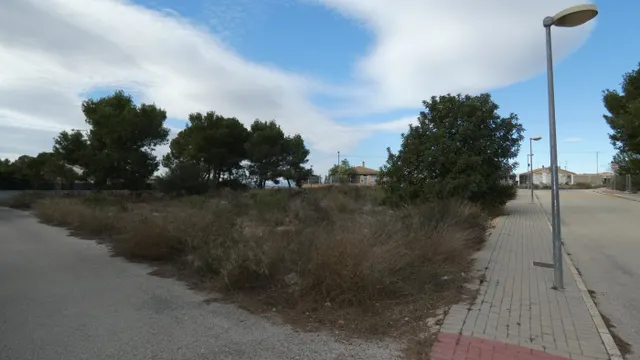 ++parcela urbana en esquina orientada a dos calles en urbanizacion el reloj fortuna++ 1.800m2 — 5