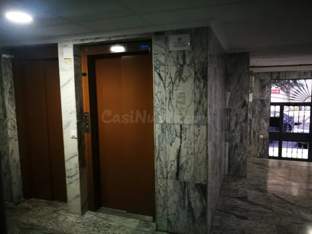 APARTAMENTO SIN MUEBLES EN ALQUILER CALLE SAN ISIDRO JUNTO C - foto 3