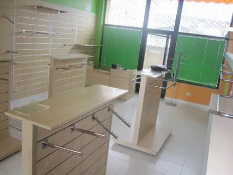 LOCAL COMERCIAL EN BERTAMIRÁNS — 4