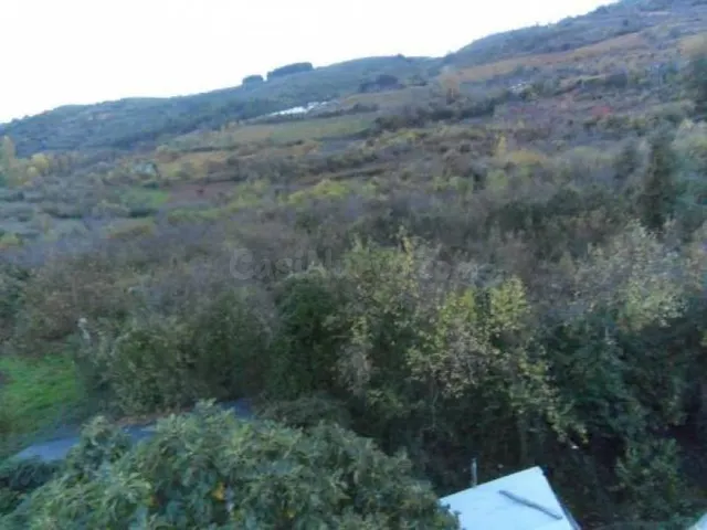 MAGNIFICA CASA EN CORULLÓN, IDEAL PARA TURISMO RURAL - foto 2
