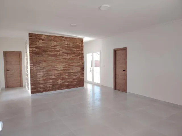 Chalet reformado situado a 2 km de la población — 11