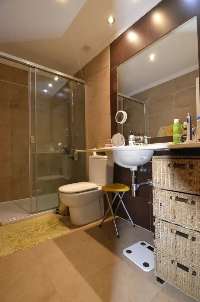 Urbis te ofrece un maravilloso chalet en venta en zona La Valmuza, Doñinos de Salamanca, Salamanca. — 40